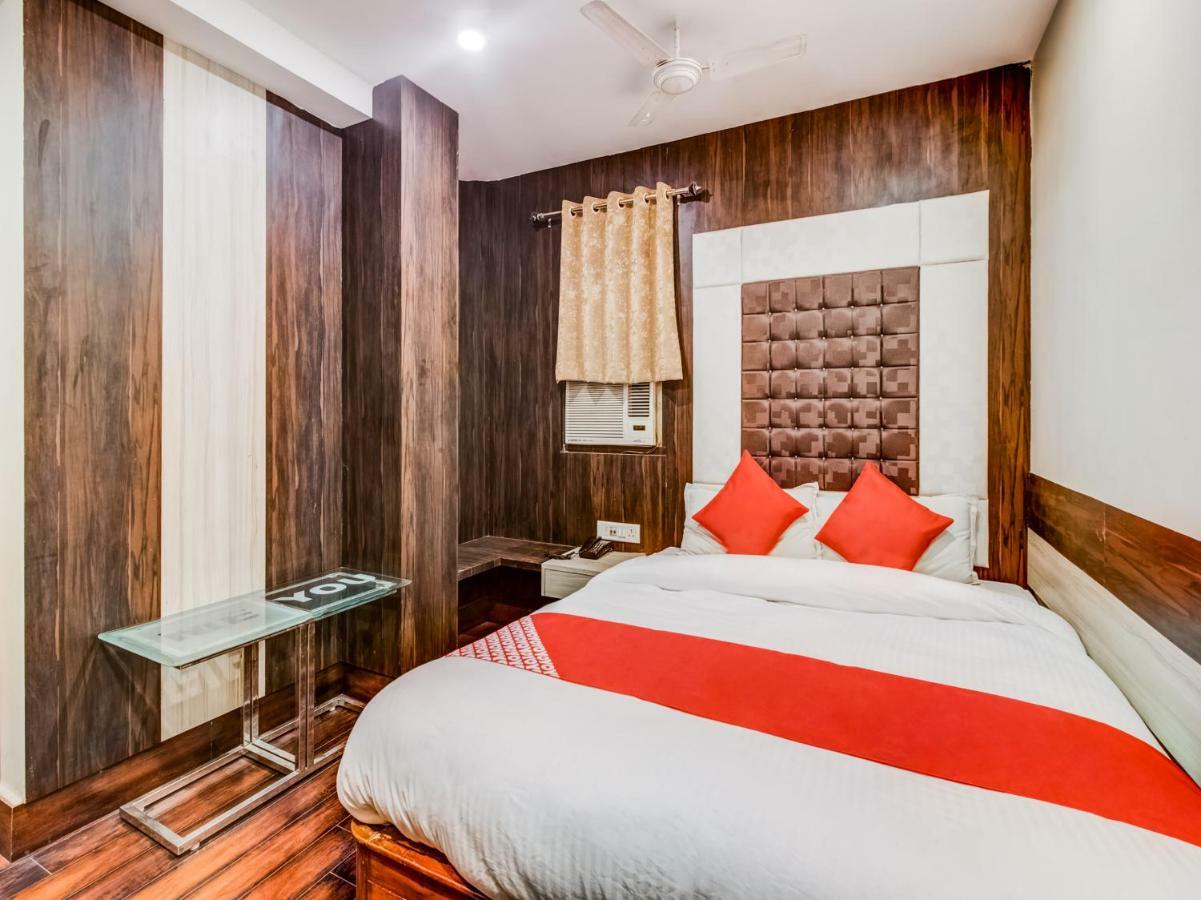 Oyo 24171 Hotel Meridian Dzsamsedpur Kültér fotó