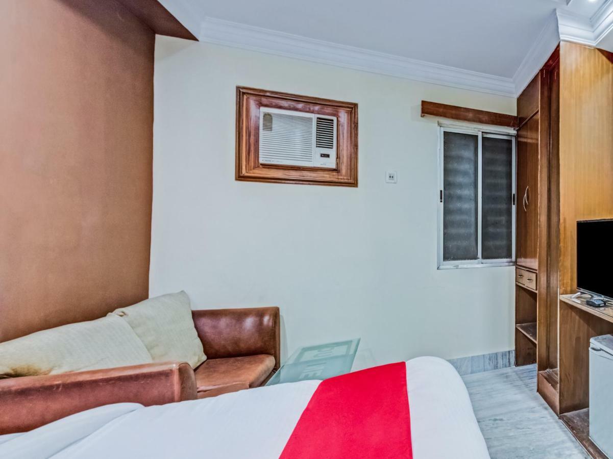 Oyo 24171 Hotel Meridian Dzsamsedpur Kültér fotó